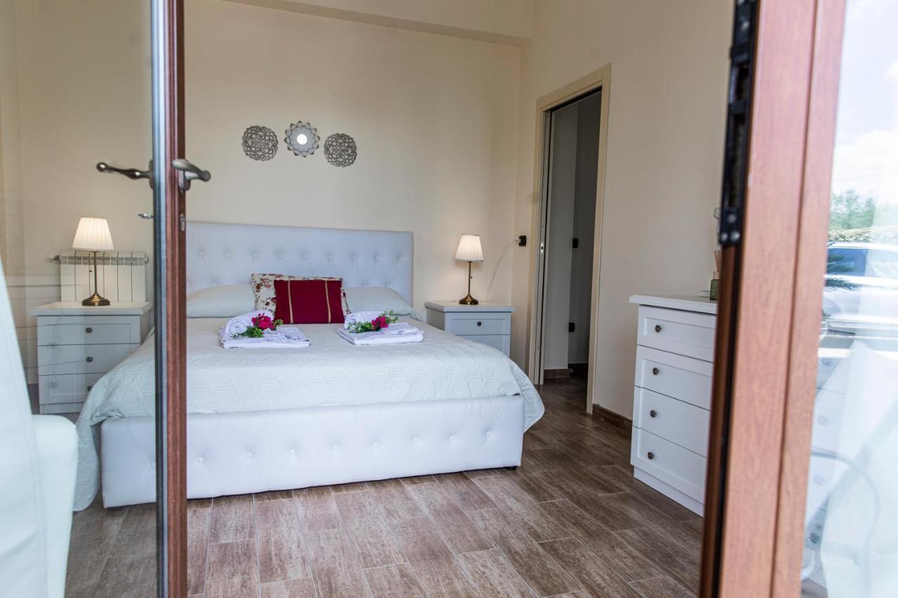 Villa Laoconte Piscina, Jacuzzi E Biliardo Canicattì Extérieur photo